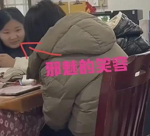女寝打架吃瓜,一场校园打架事件的吃瓜记录